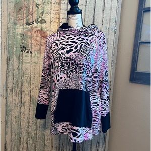 Lularoe Amber Hoodie Size Large